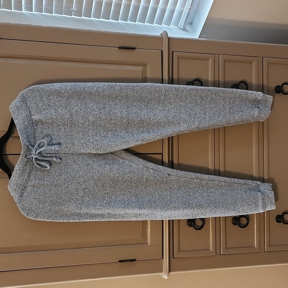 Secret Treasures Other - Secret Treasures knit pajama jogger pants size medium